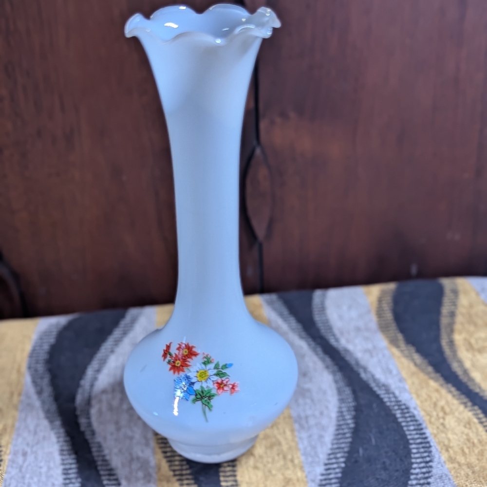 Delicate White Ruffle Edged Bud Vase Flower Vase